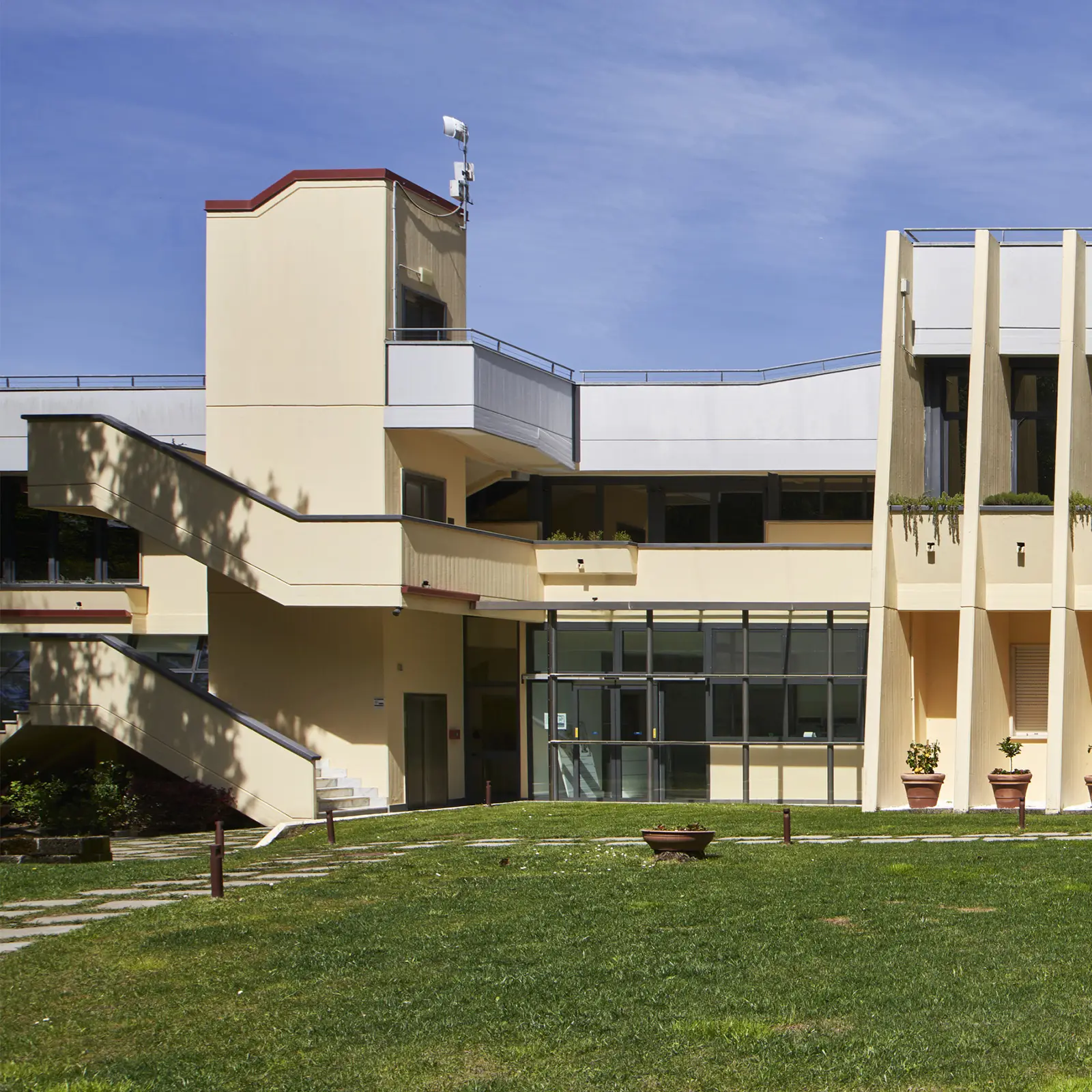 Imprese centenarie scuola di resilienza